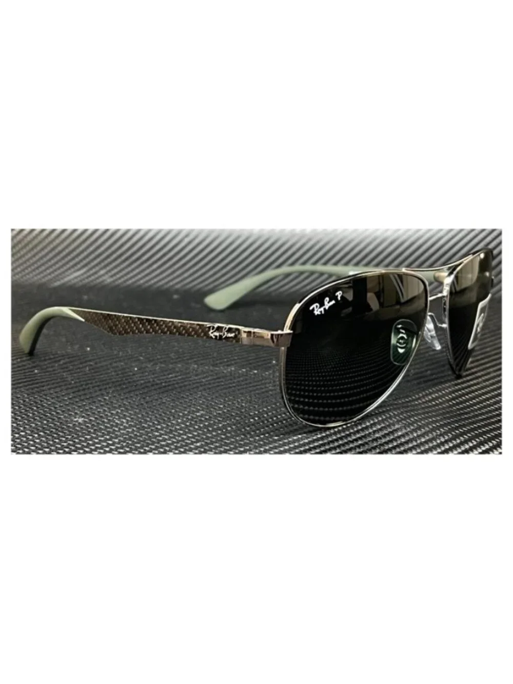 New Ray Ban Men  Gunmetal Sunglasses  61- 13- 140